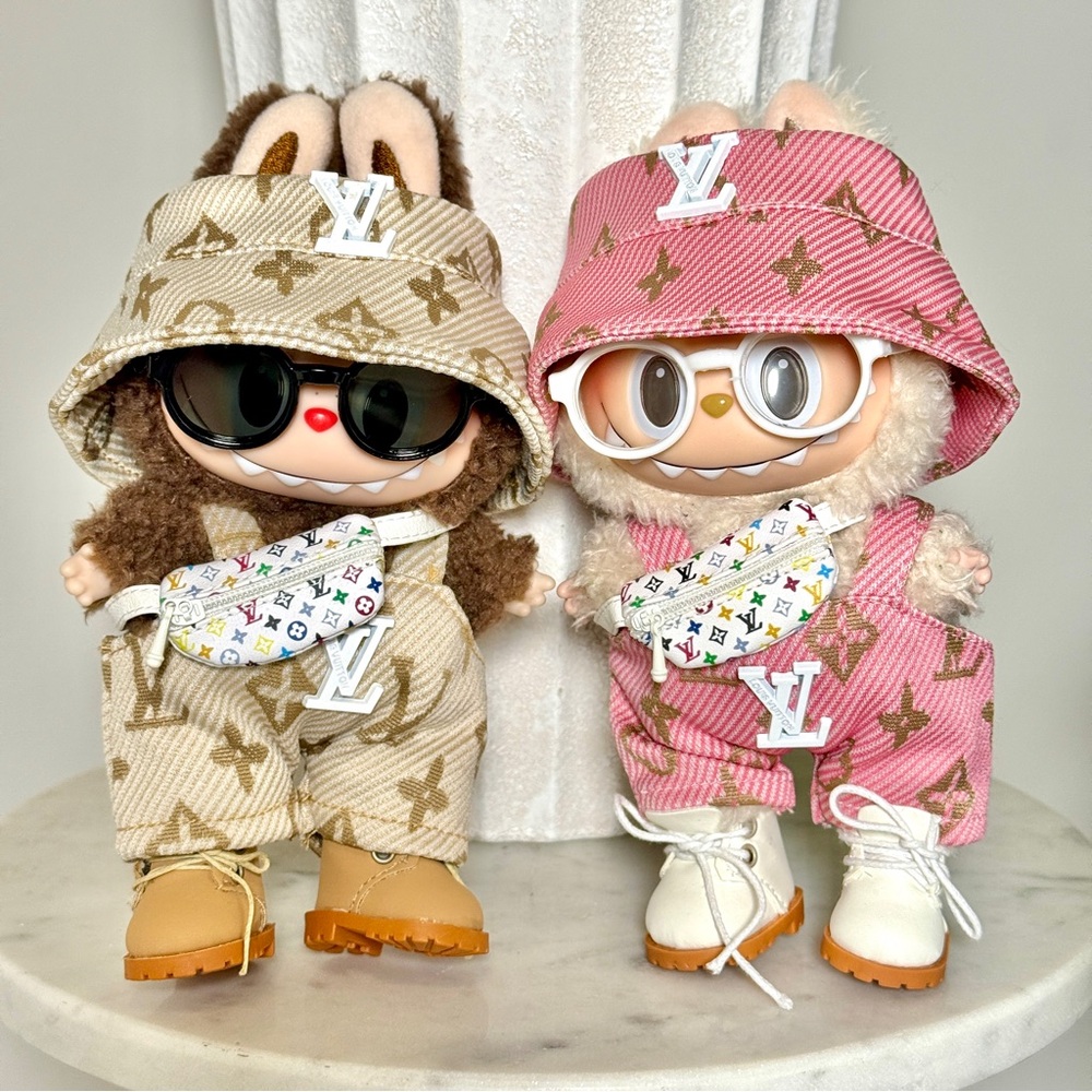 Labubu Outfit Set with accessories - choose your color